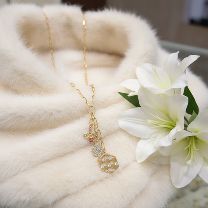 Scuttle Bee Aura Necklace™