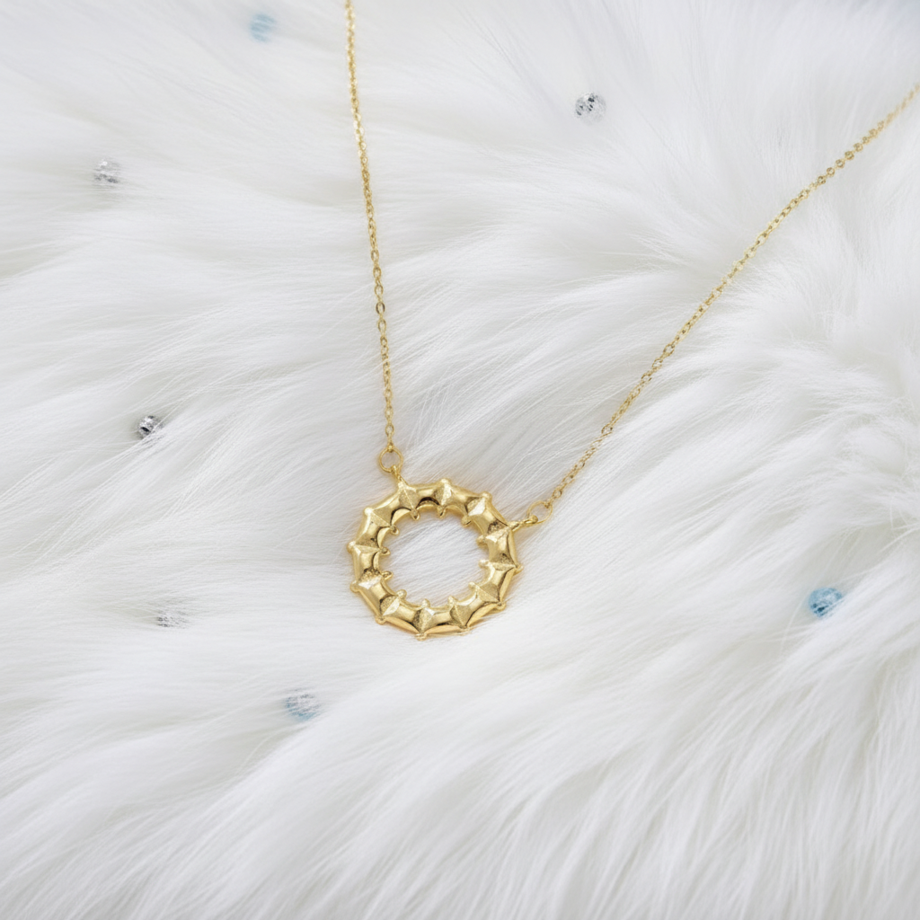 Gold Star Necklace™