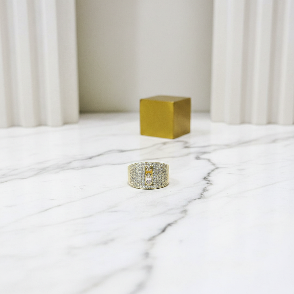 Celestial Crest™ Pavé Ring™